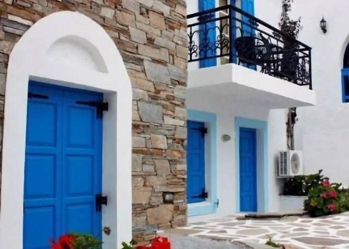 Отель Naxos Holidays Naxos City