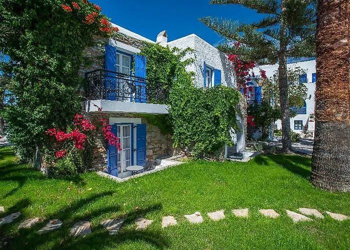 Naxos Holidays Отель Naxos City