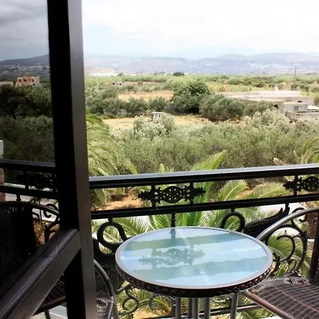 מלון Naxos Holidays