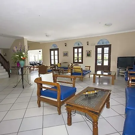 Naxos Holidays Ξενοδοχείο 3*