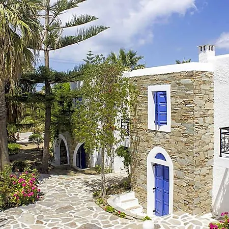 Ξενοδοχείο Naxos Holidays 3*