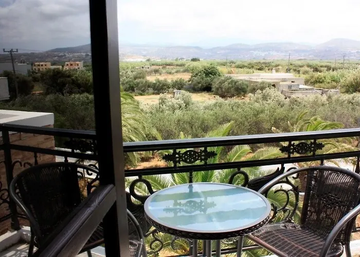 酒店 纳克索斯假日酒店