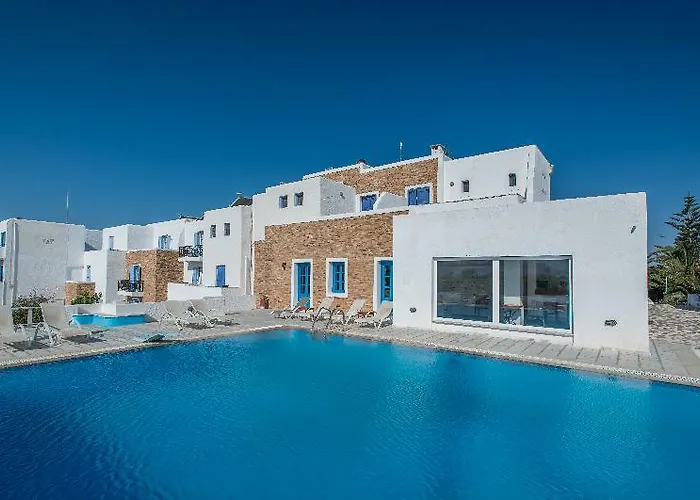 מלון Naxos Holidays